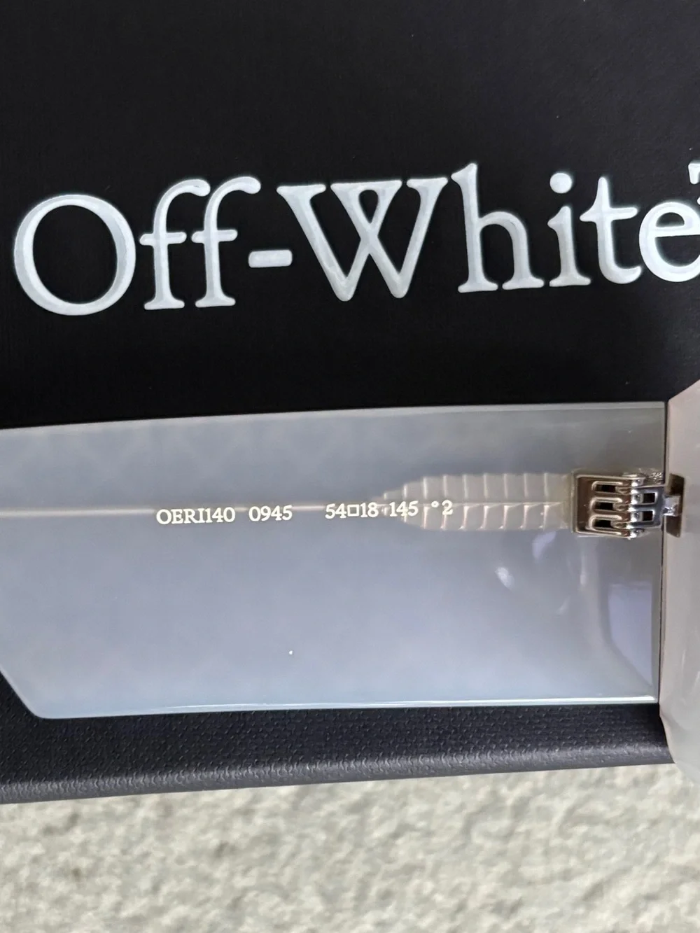 Off-White authentic off